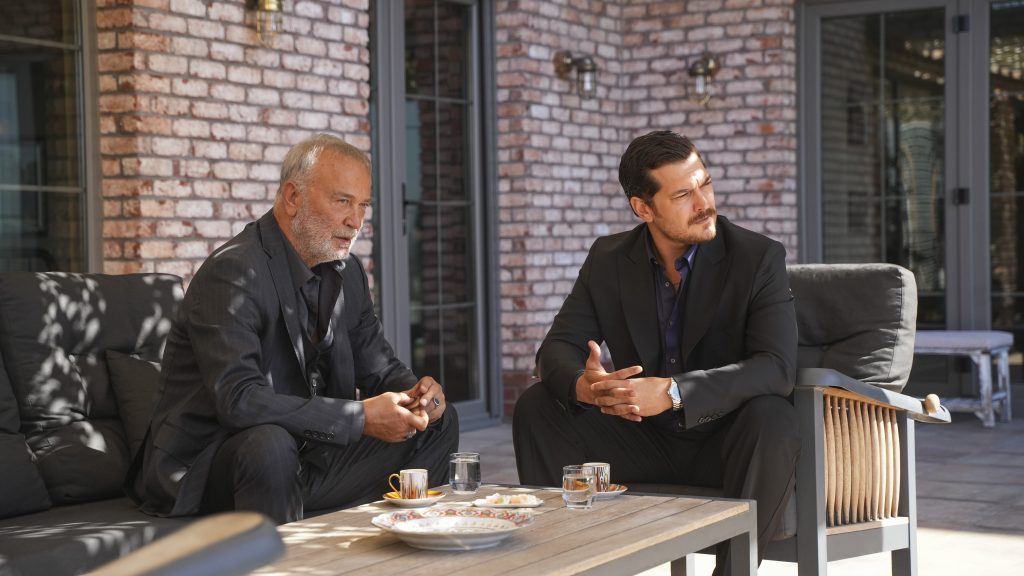 ALEM BUYSA RACON TEK!