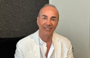 Prof. Dr. Mehmet Emin Güneş Yazdı: Sürekli Yorgunluğunuz ve Öfkenizin Sebebi Belki de Tiroidtir.