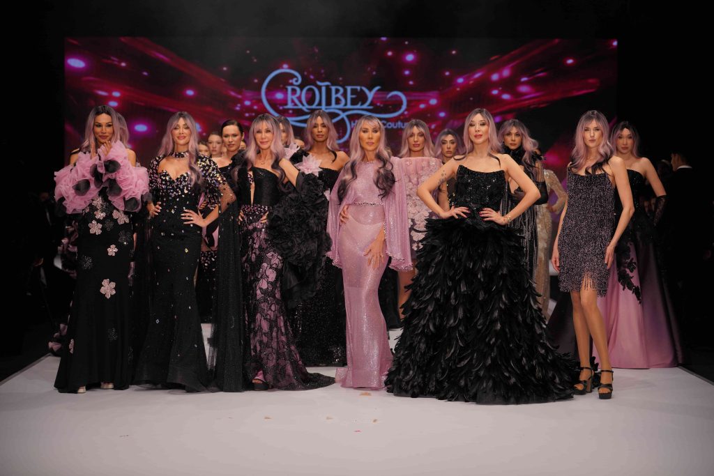 PERUKLU FİNAL DAMGA VURDU!