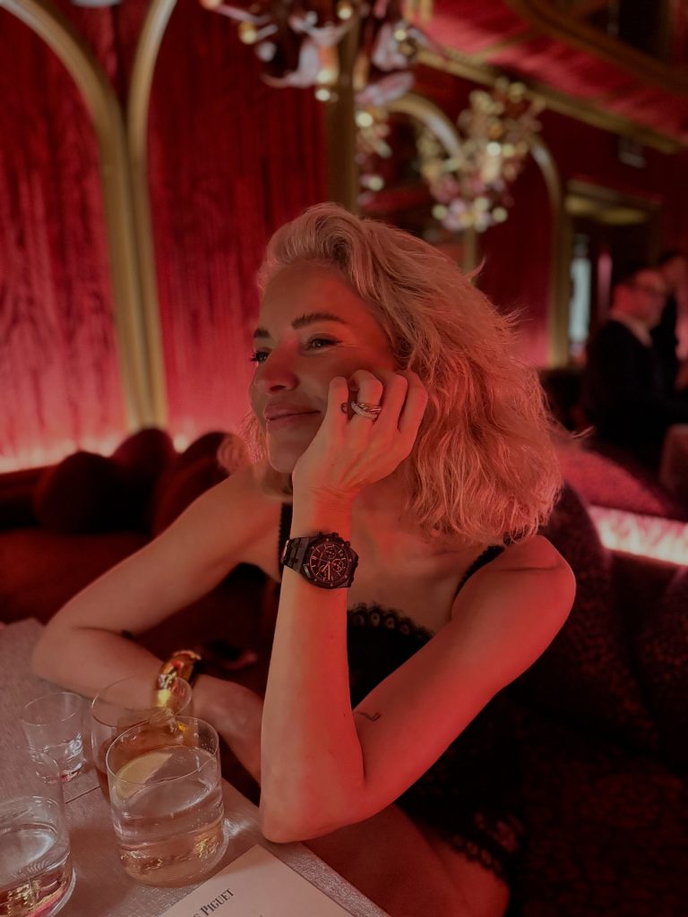 Burcu Esmersoy Kimdir? Burcu Esmersoy’un Hayatı ve Kariyeri