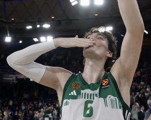 Cedi Osman Kimdir? Kaç Yaşında, Nereli, Boyu Kaç? Cedi Osman’ın Basketbol Kariyeri ve Yükselişi