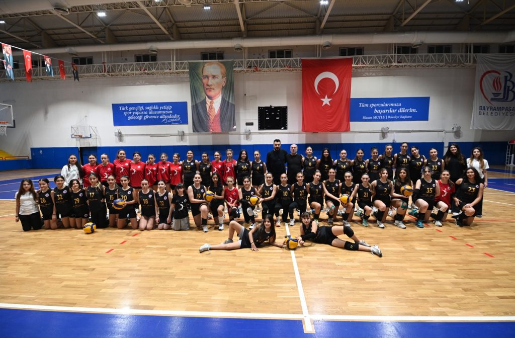 Burak Akan Medya Rumeli Spor Kulübü’nün Ana Sponsoru Oldu
