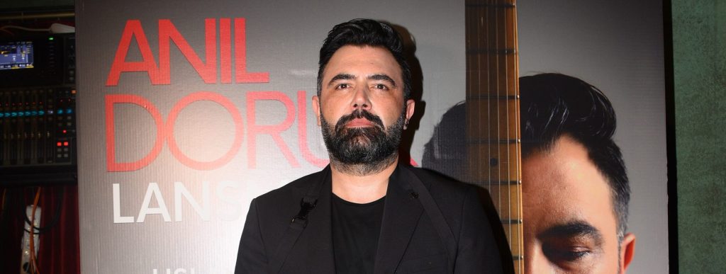 Anıl Doruk’tan Yeni Şarkılar İçin Özel Lansman: “Harbiye Açıkhava’da Konser Vermek İsterim”